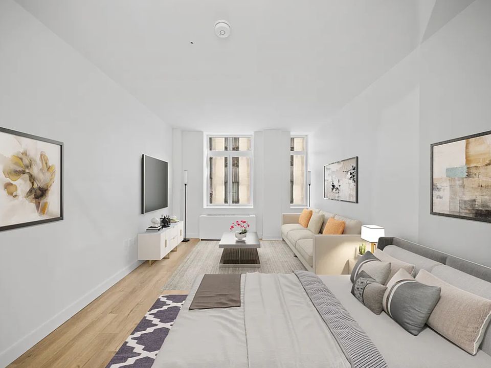 1st image of 90 John St #912
