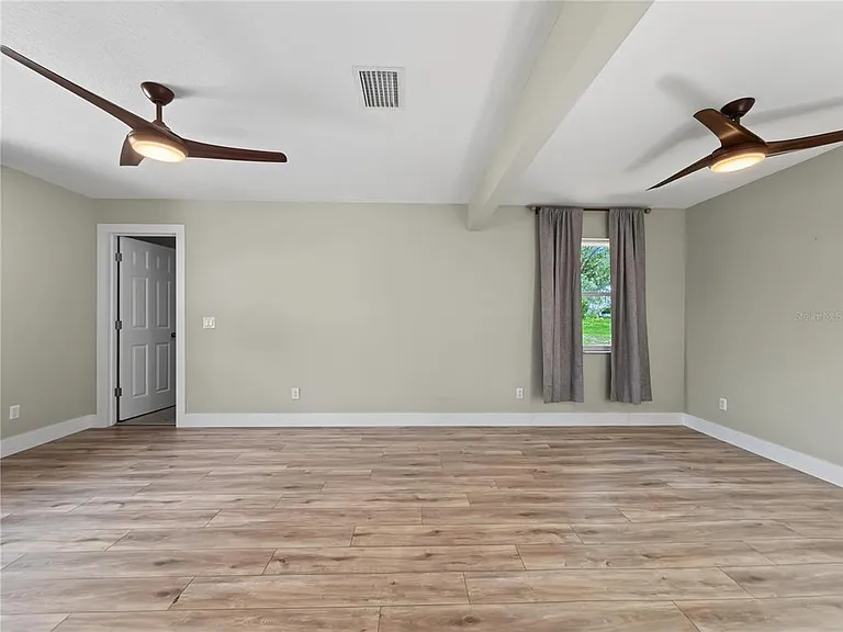 125 Lake Roy Dr — Photo 20