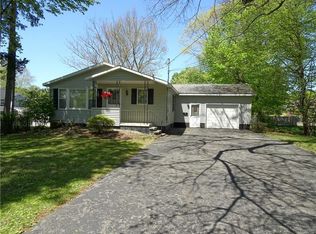 98 W Granger Rd, Syracuse, NY 13219