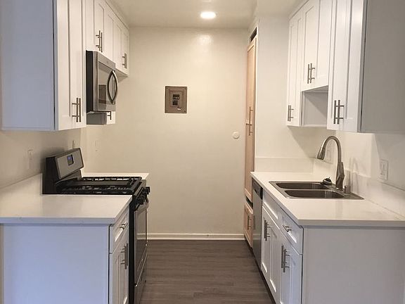 2nd image of 126 Monte Vista Ave #12