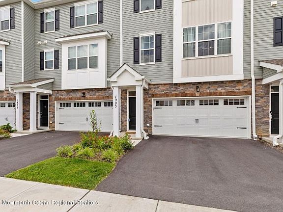 4th image of 1903 Evans Ln