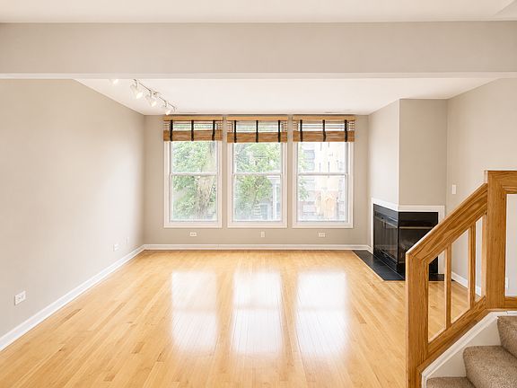 4th image of 1170 S Plymouth Ct APT 2SE