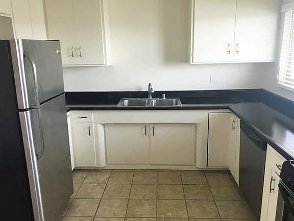 3rd image of 1450 Pacific Beach Dr #5duk2vbht