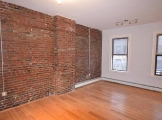 154 Meridian St, Boston, MA 02128