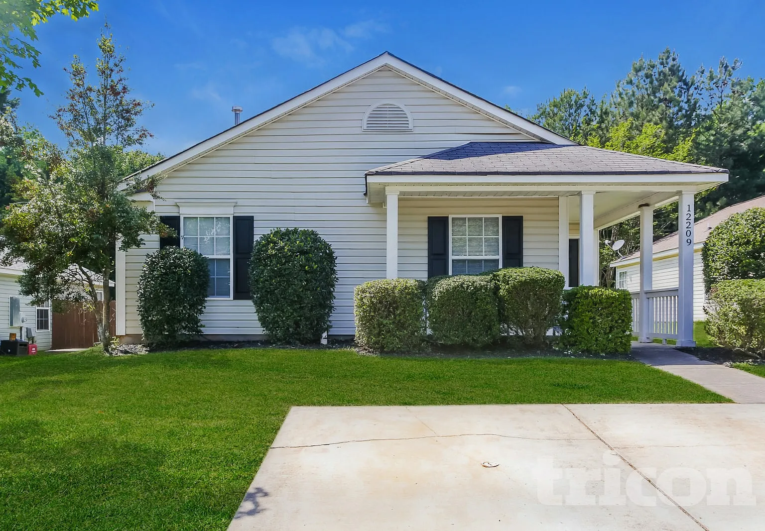 12209 Stewarts Crossing Drive Charlotte NC — Photo 1