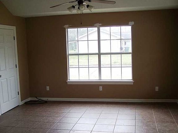 4th image of 1400 18th St