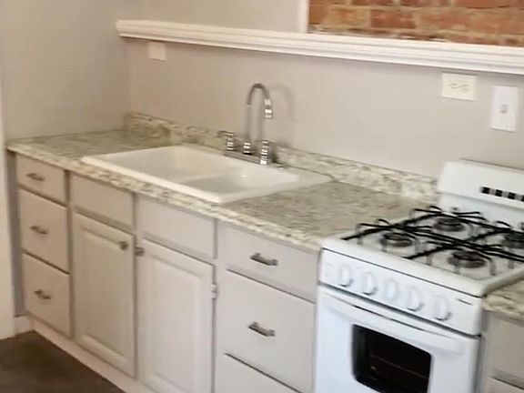 5th image of 213-215 4th St APT 215-2