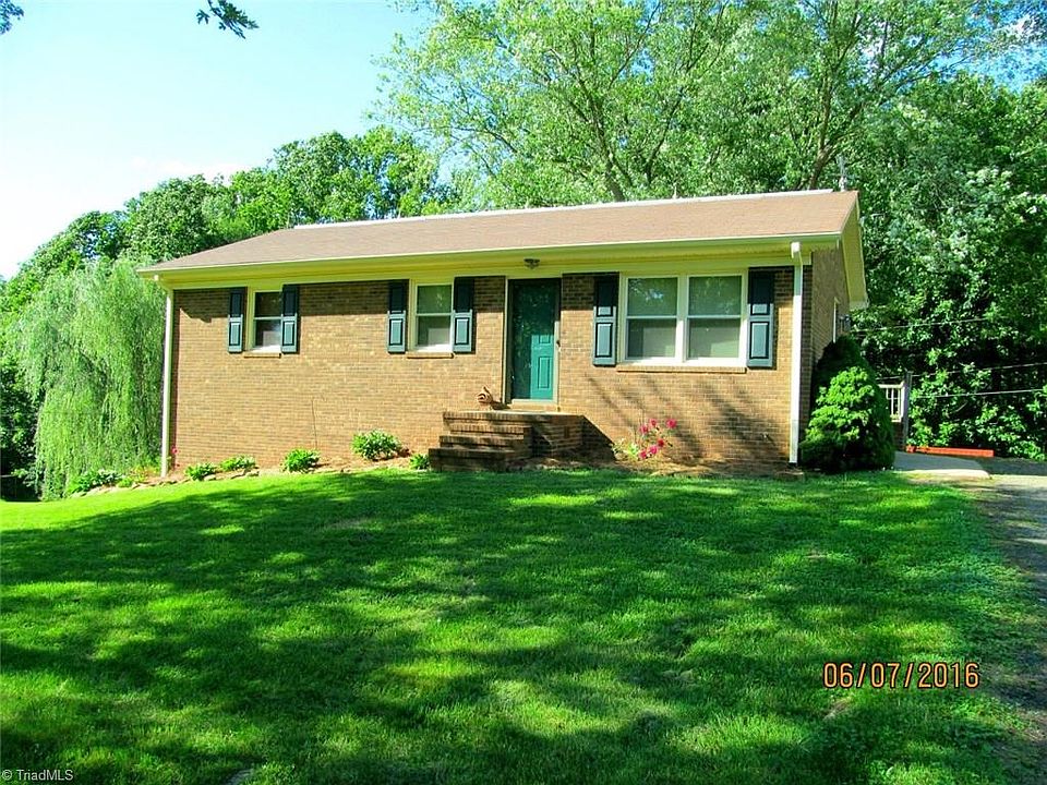 1st image of 256 Woodcreek Dr