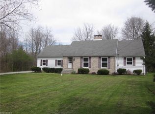 2433 Williams Dr, Cortland, OH 44410