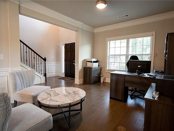 4th image of 165 Madison Grace Ave