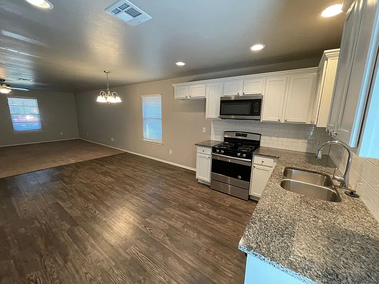 132 Saint Charles Way — Photo 9