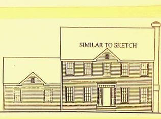 4 Mile Hl S, Newtown, CT 06470