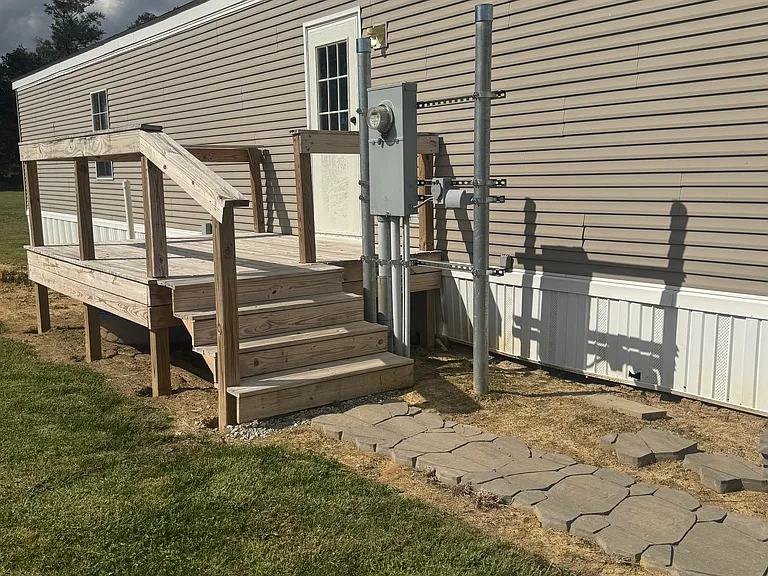 400 Sturgill Rd — Photo 3