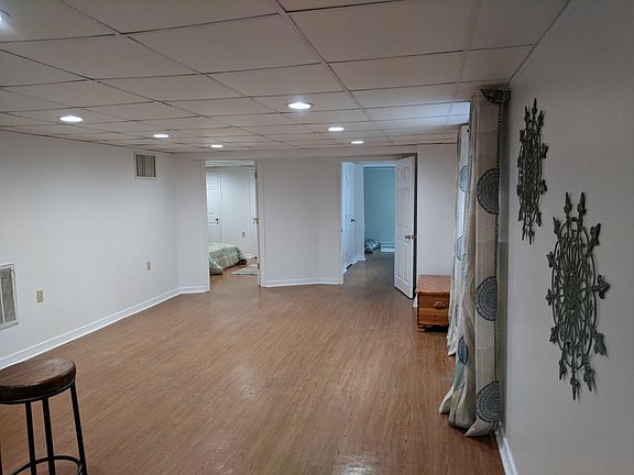 2nd image of 2127 Jefferson Ave
