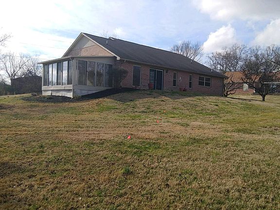 2nd image of 120 Tuscany Ln