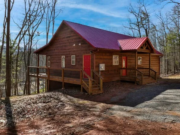 13 Atkinson Ln, Young Harris, GA 30582