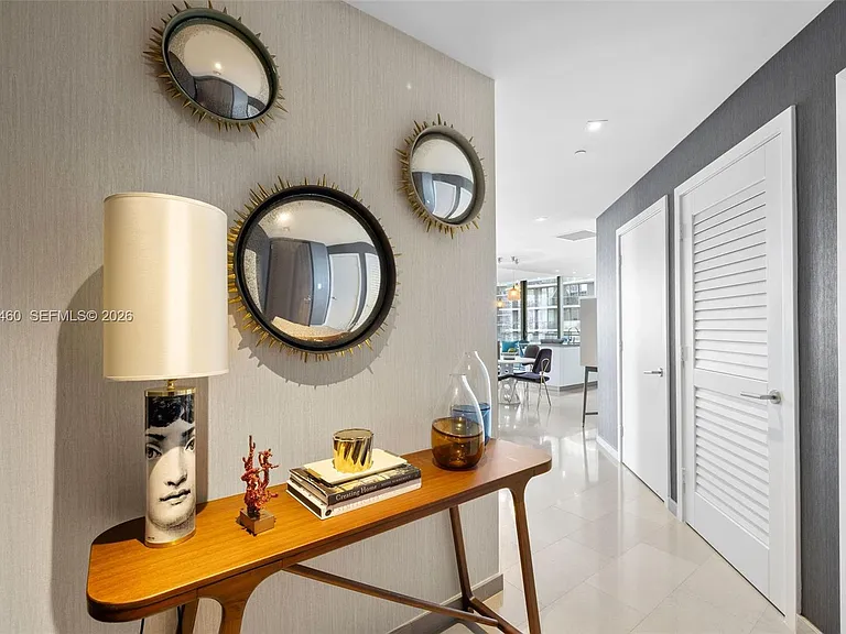 88 SW 7th St #1201 — Photo 18