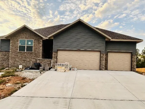 966 S Pindall Lane, Nixa, MO 65714
