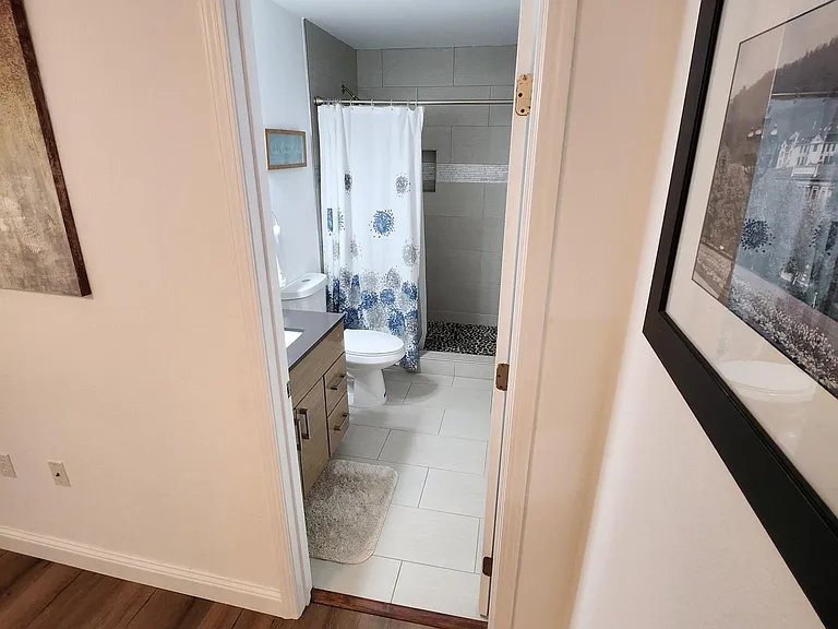 Elaine Dr — Photo 24