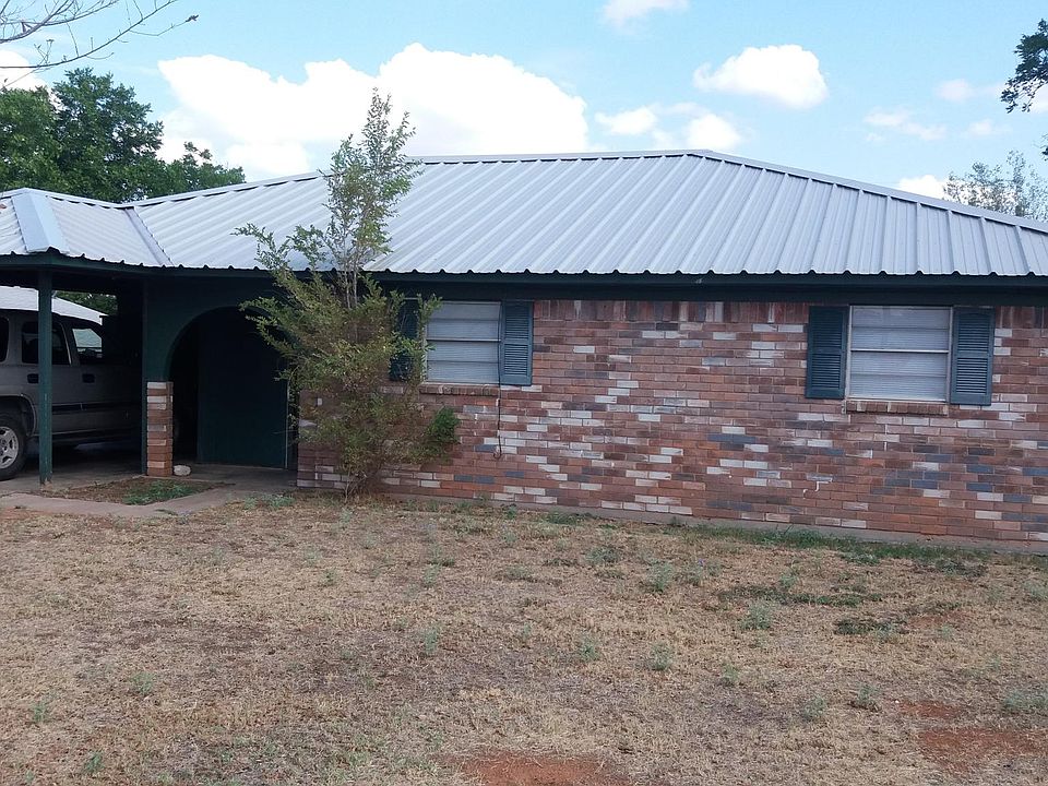 1st image of 903 E Arkansas Ave