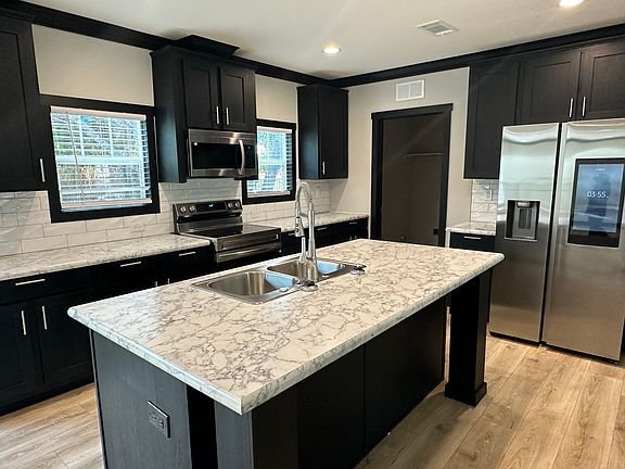 3rd image of 3300 Killingsworth Ln Lot 243