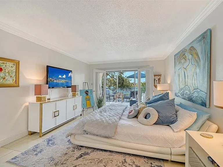 1355 S Portofino Dr #103 — Photo 42