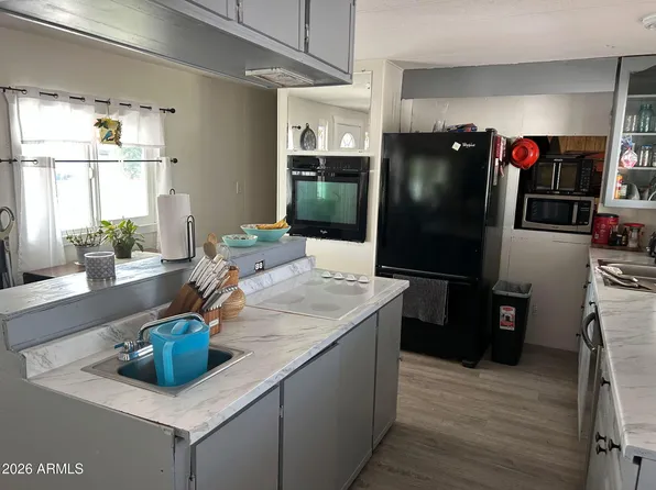 9608 E BIRCHWOOD Avenue, Mesa, AZ 85208