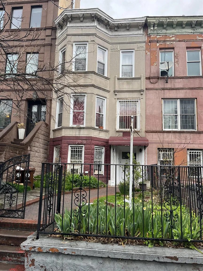 361 Eastern Parkway photo 1