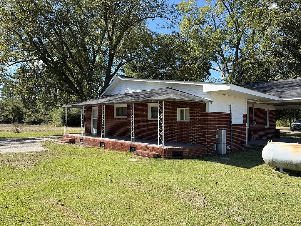 1222 St Anna Rd — Photo 3