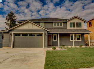 308 E Spruce Ave, La Center, WA 98629