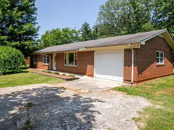 302 Falla St, McMinnville, TN 37110