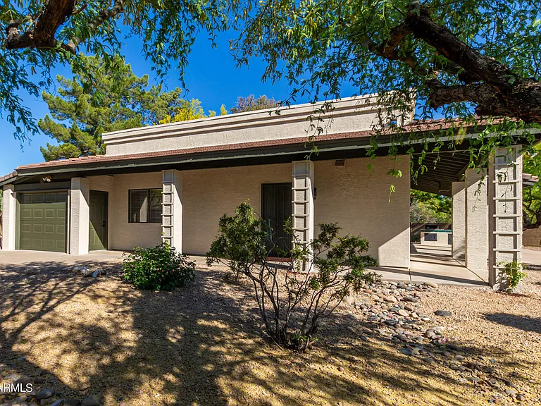 4226 E Onyx Ave — Photo 2