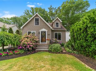 22791 Mastick Rd, Fairview Park, OH 44126