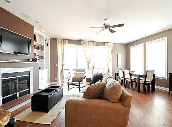 2nd image of 2524 W Chicago Ave APT 3
