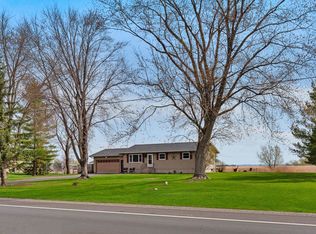 N9543 Lakeshore Dr, Van Dyne, WI 54979