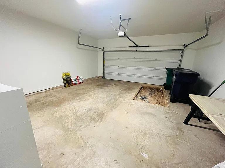 4108 N Indiana Ave — Photo 43