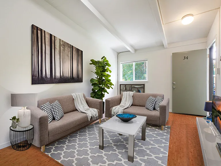 Fremont Park Apartments — Photo 1