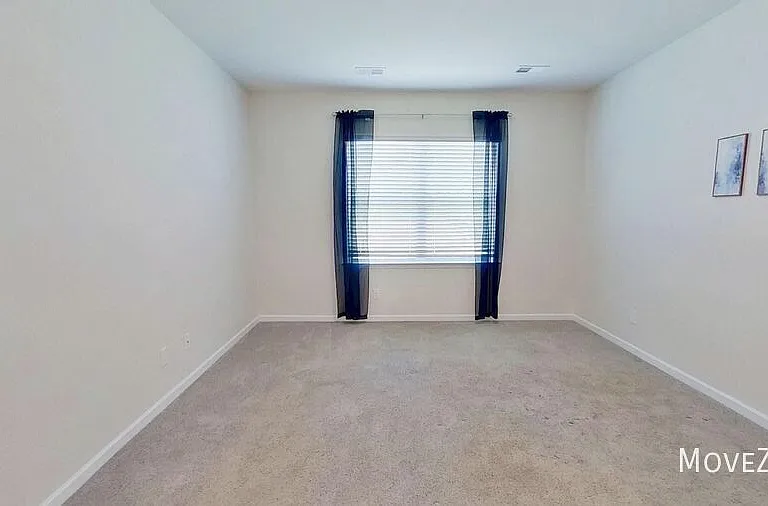 1131 Staghorn Ave — Photo 22