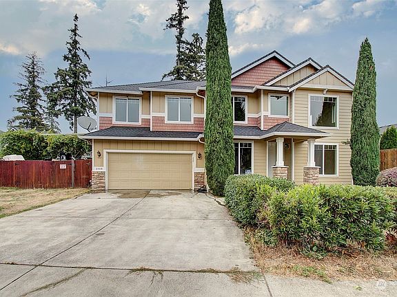 2nd image of 2106 NE 107th Street