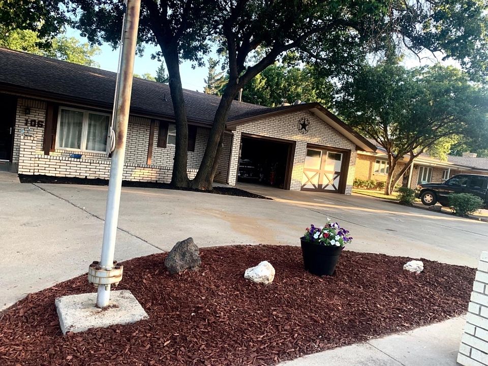 1st image of 106 Sandalwood Ln