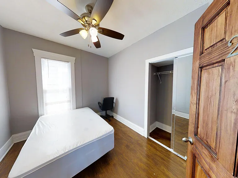 410 Westcott St #3 — Photo 10