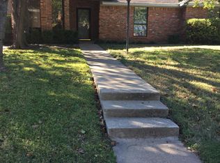 2205 N Lake Trl, Denton, TX 76201