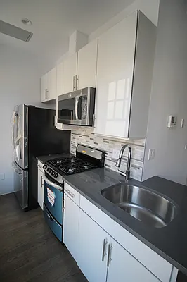 Rented by Calabrese Real Estate | media 3