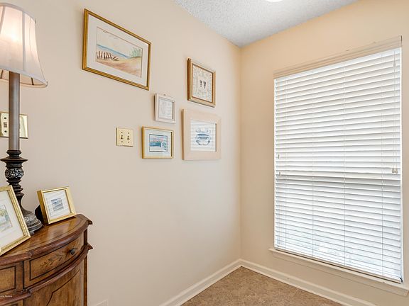 3rd image of 102 Tarpon Dr #1020