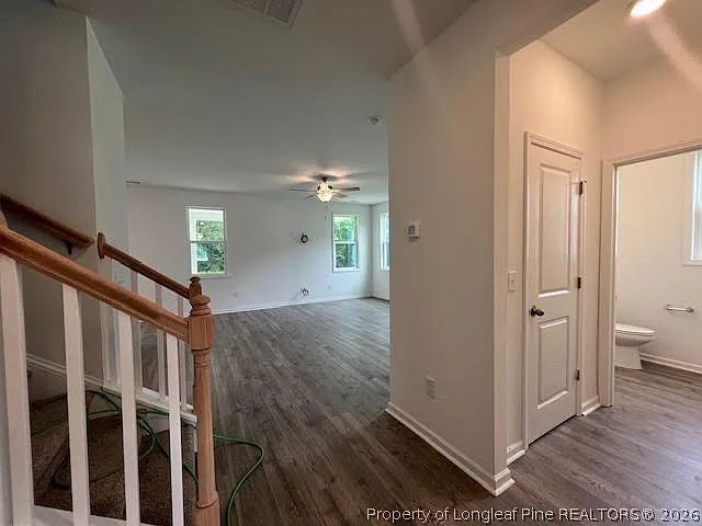 151 Cahill Ct — Photo 6