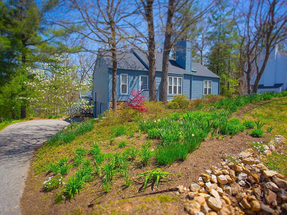 1st image of 4563 Summerset Dr