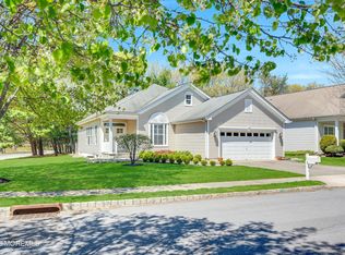 2 Silverspring Drive, Lakewood, NJ 08701