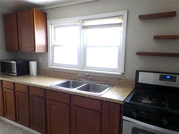 4th image of 5230 Edith Ave