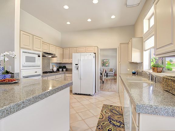 5th image of 21707 N Limousine Dr