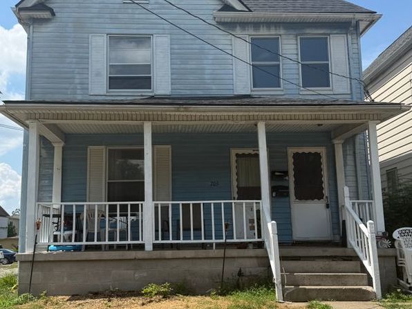 705 Carlisle St #2